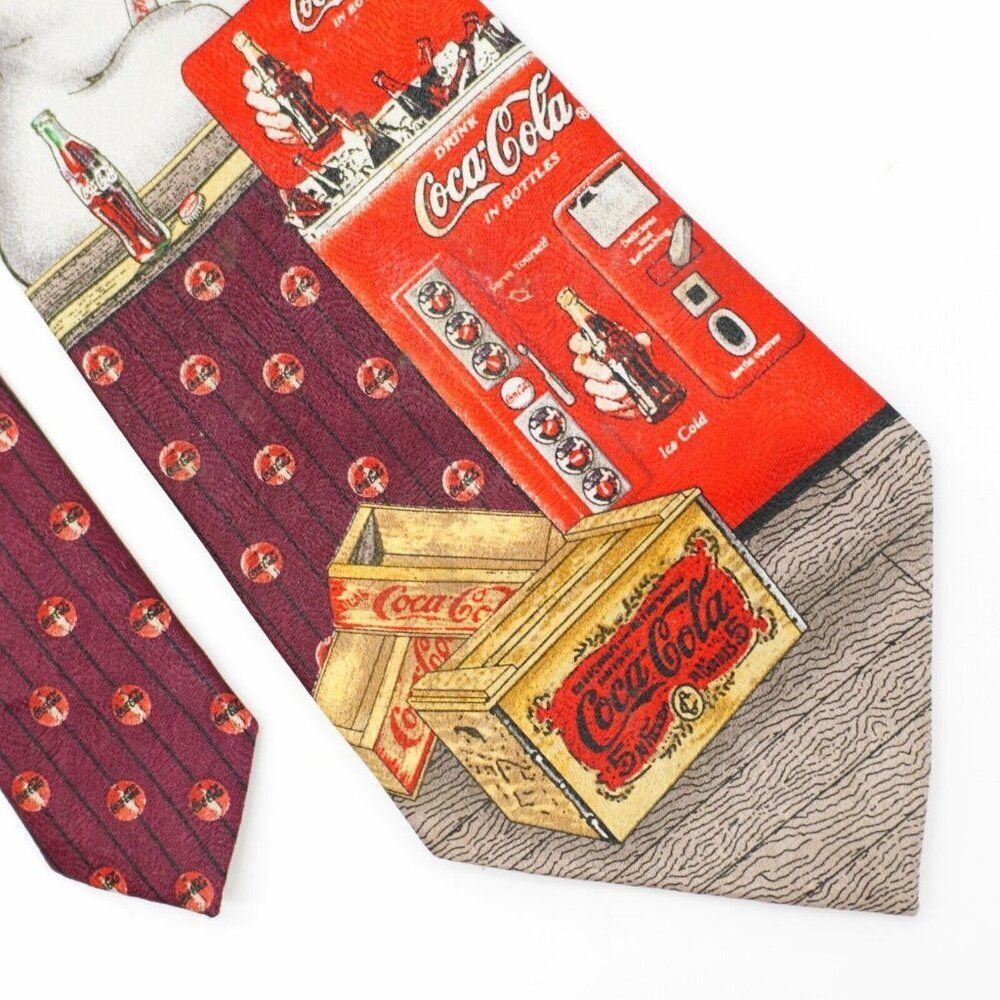 Coca-Cola Red "Polar Bear"‎ Polyester Tie
